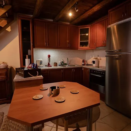 Chalet Royal Agia Varvara 샬레