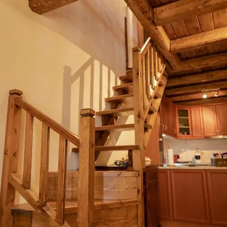 Chalet Royal Agia Varvara * 아크라타
