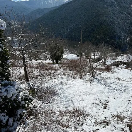 Chalet Royal Agia Varvara * 아크라타