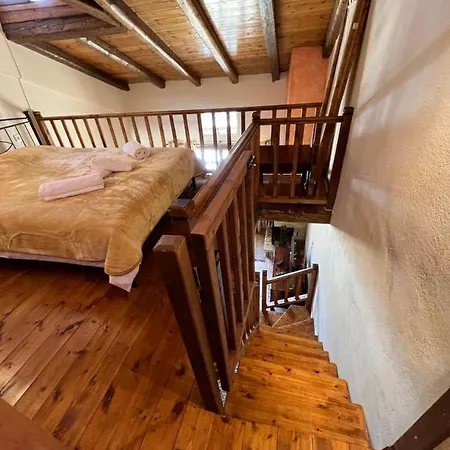 Chalet Royal Agia Varvara 샬레 아크라타