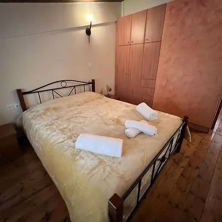 Chalet Royal Agia Varvara *