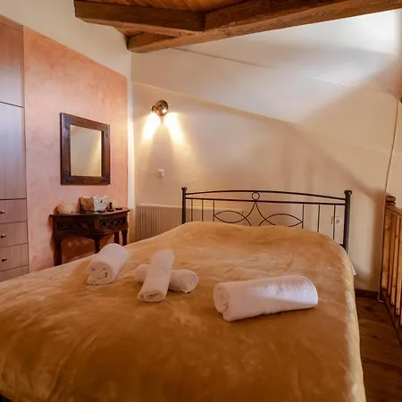 Chalet Royal Agia Varvara 샬레